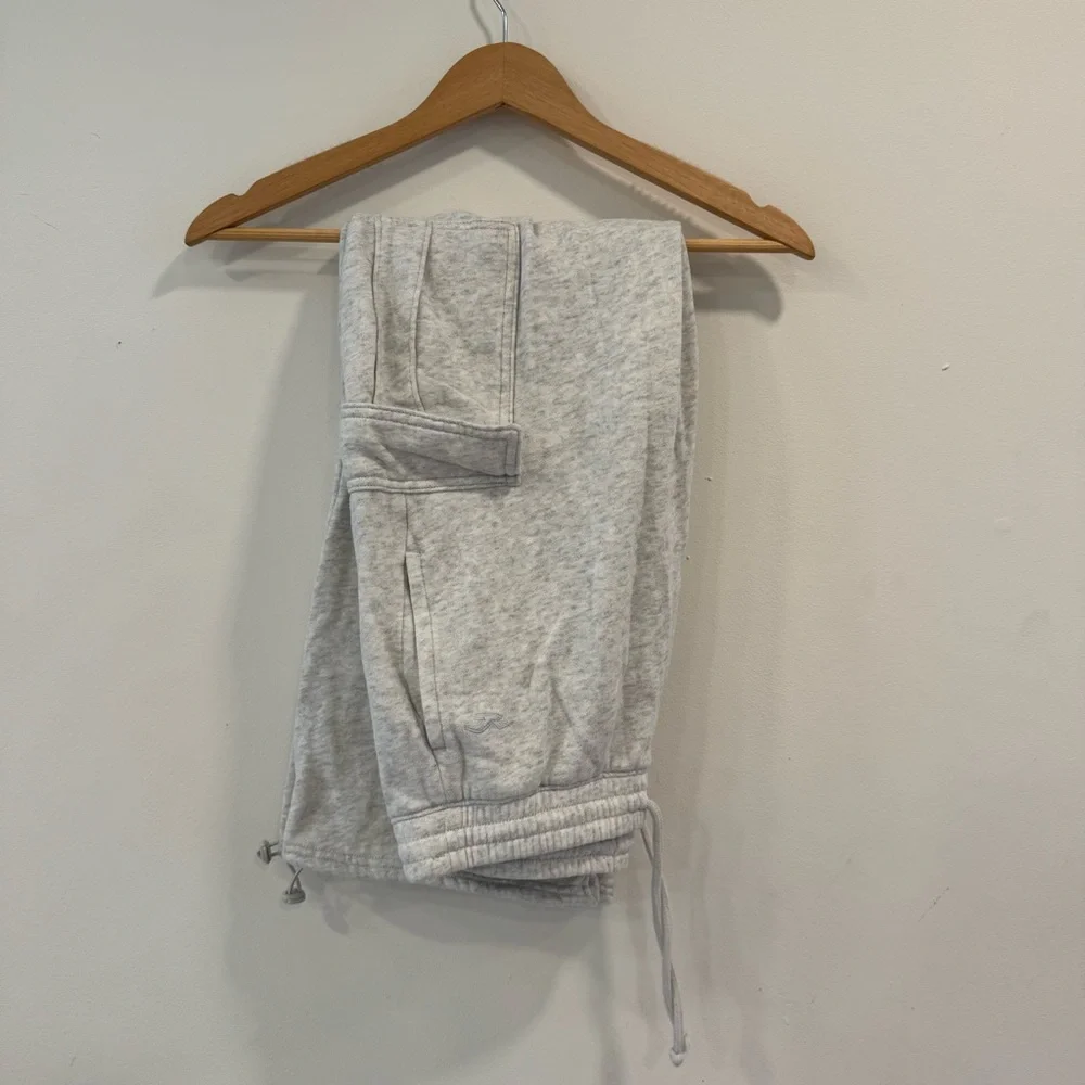 Hollister Grey Sweat Lounge Set - Picture 3 of 7